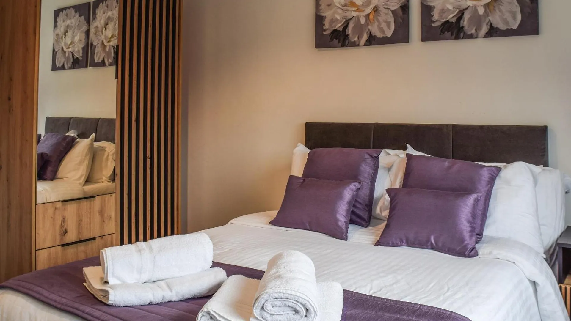Apartment 1 - Uk48904 Huddersfield